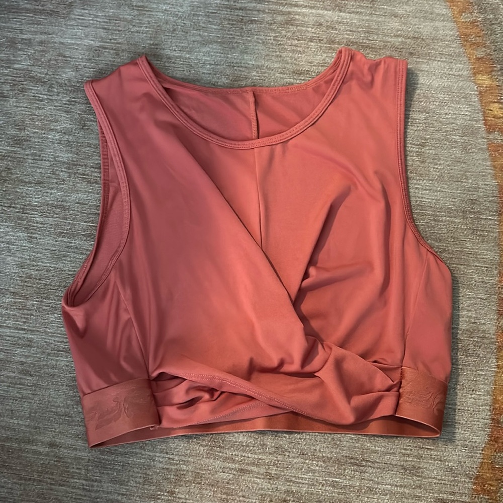 Fabletics twisted top tank